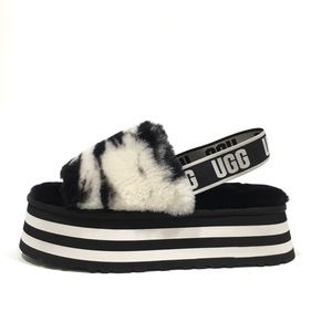 UGG Disco Marble Slide Platform Fluff Sandals -White Sheepskin -Women’s US 9 NEW